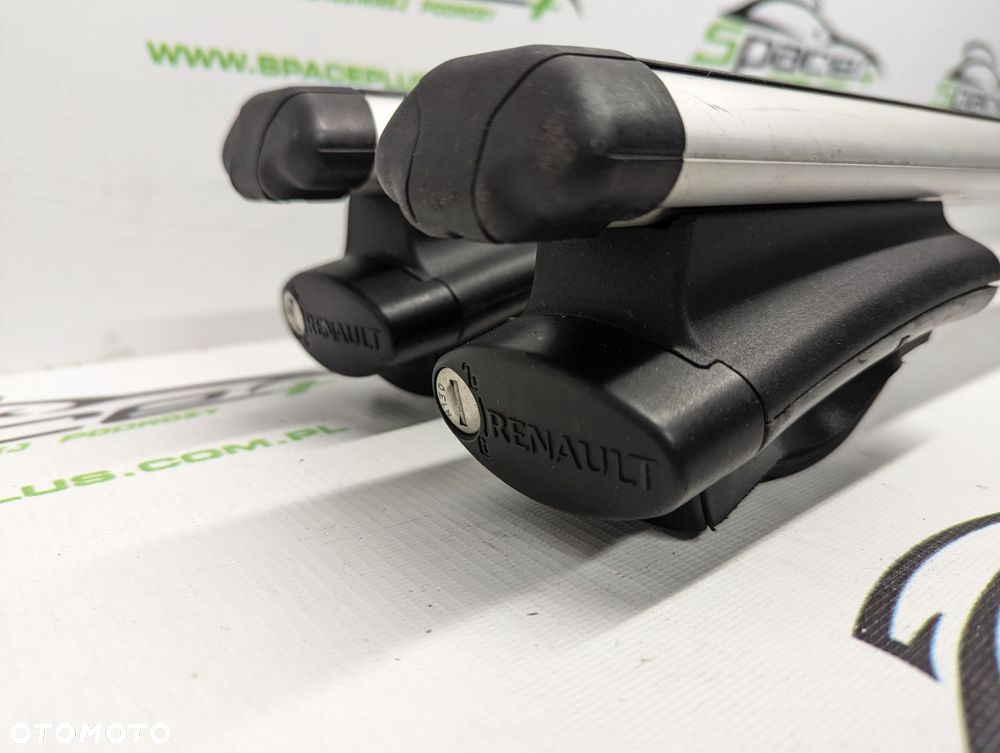 Bagażnik dachowy bazowy na otwarte relingi Thule 775 aerobar 120cm z napisem Renault. - 2