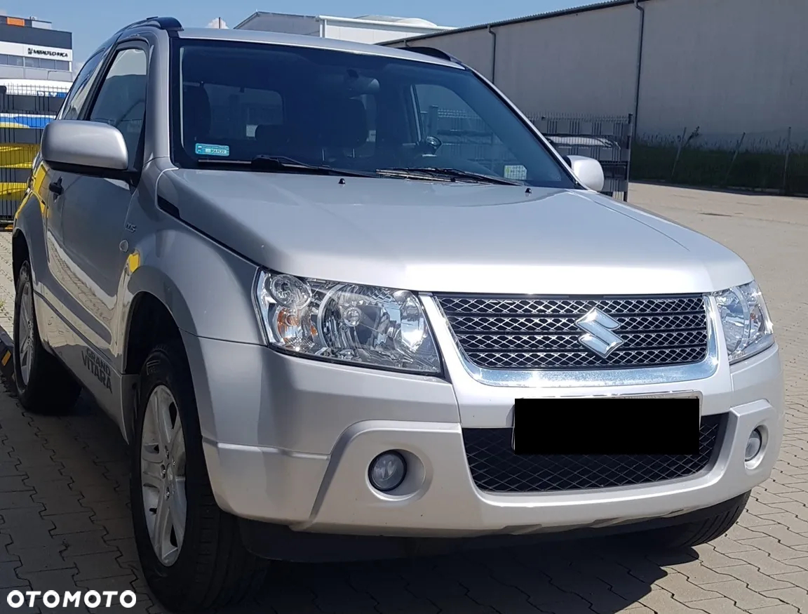Suzuki Grand Vitara - 38