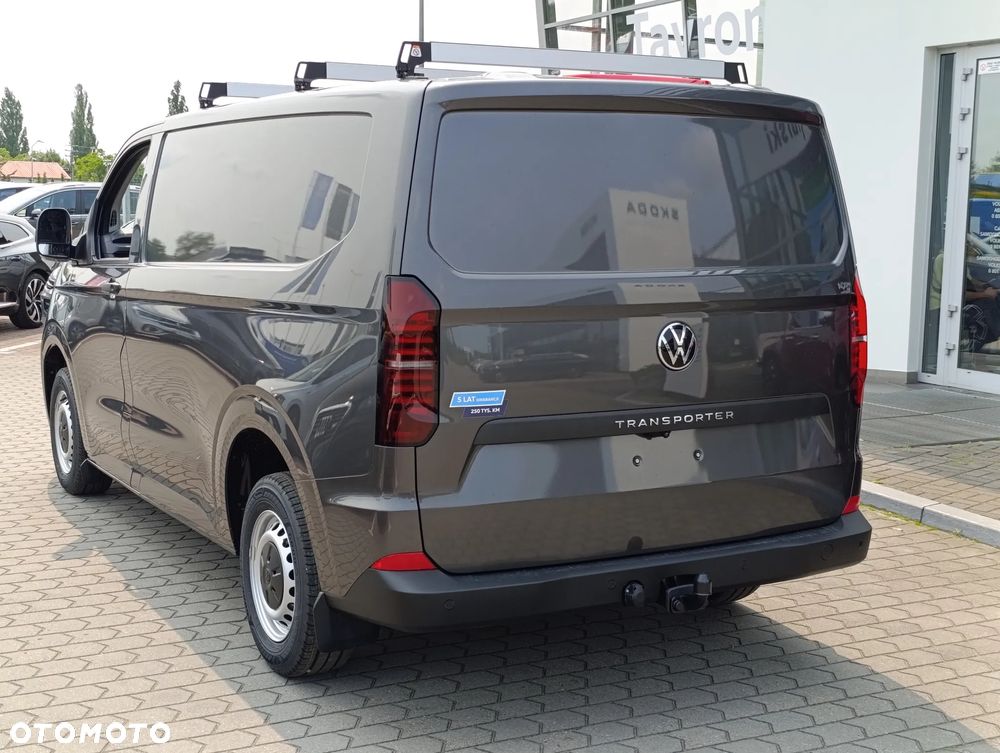 Volkswagen T7 - 9