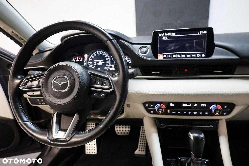 Mazda 6 - 25