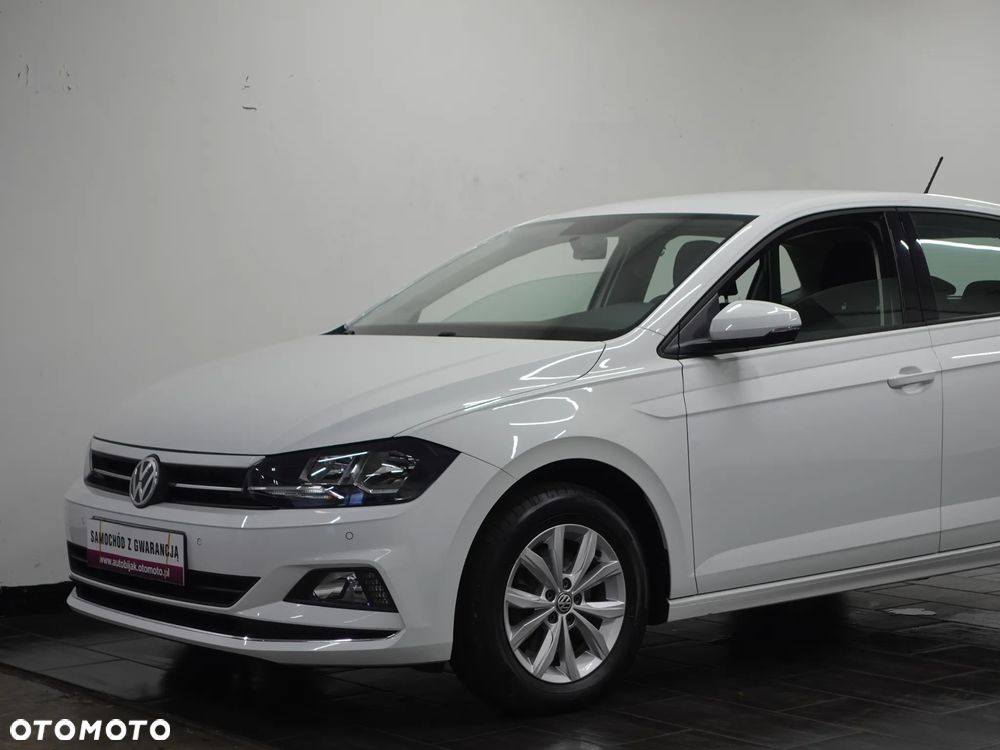 Volkswagen Polo - 14