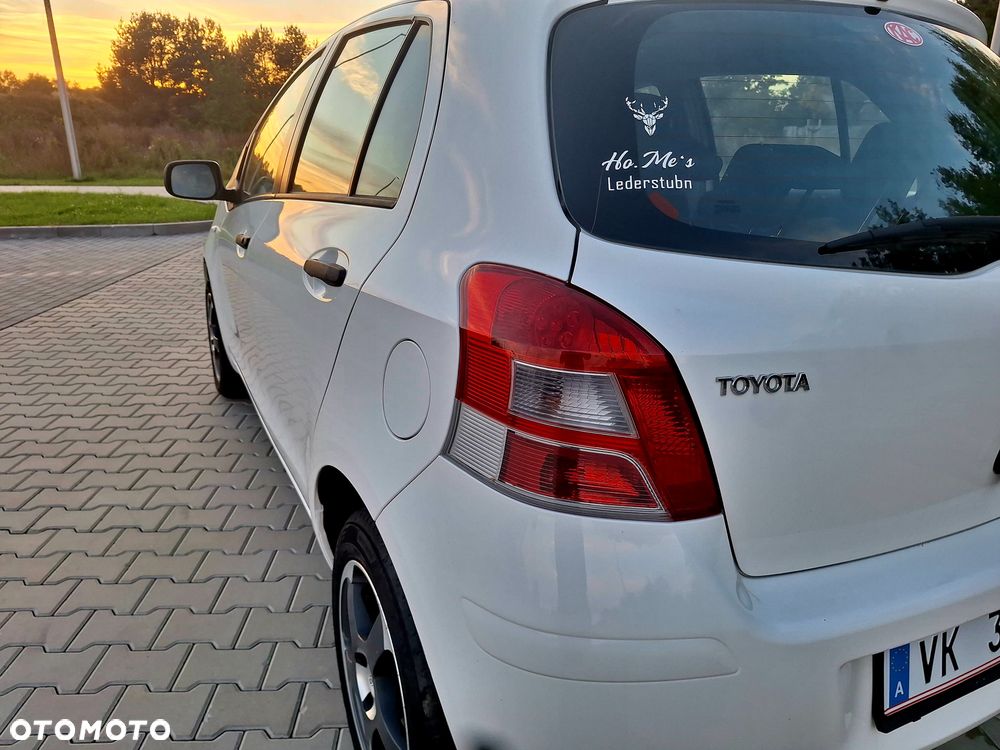 Toyota Yaris - 28
