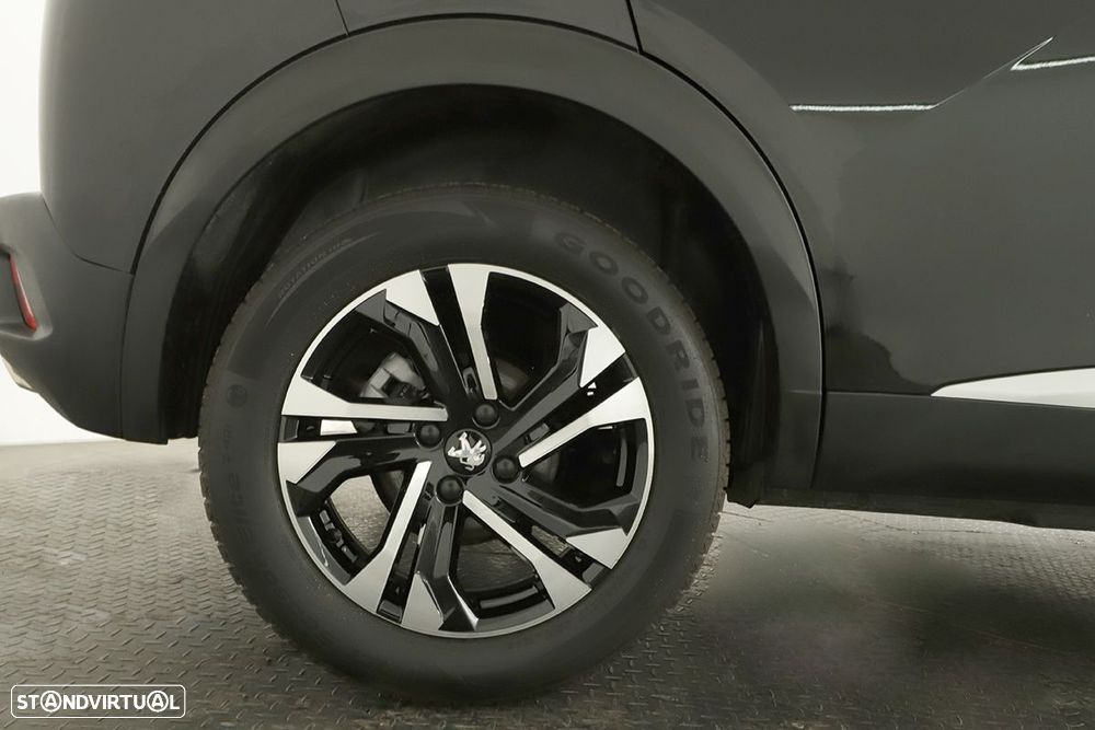 Peugeot 2008 1.2 PureTech GT EAT8 - 5