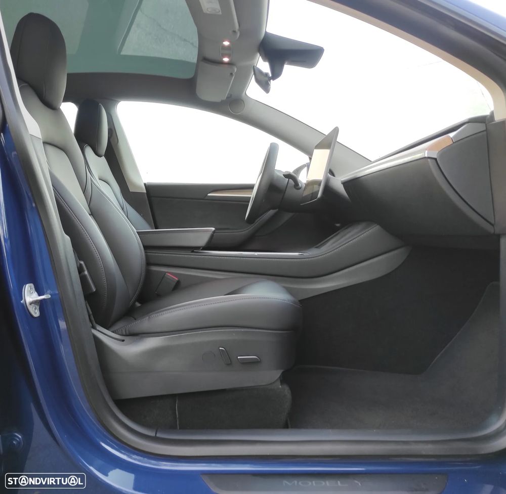 Tesla Model Y Long Range Dual Motor AWD - 20