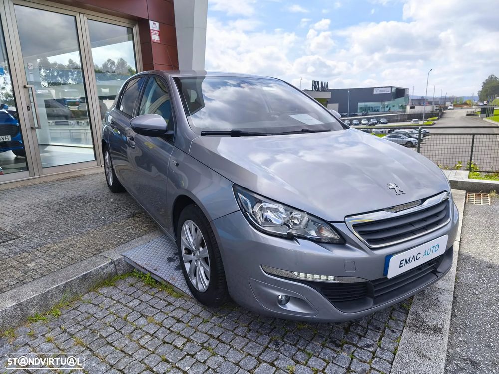 Peugeot 308 1.2 PureTech Style - 1