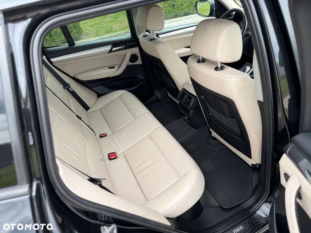 BMW X3 xDrive20d - 31
