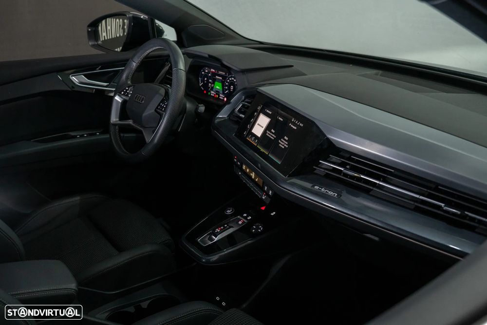 Audi Q4 e-tron 45 82 kWh SE Business - 18