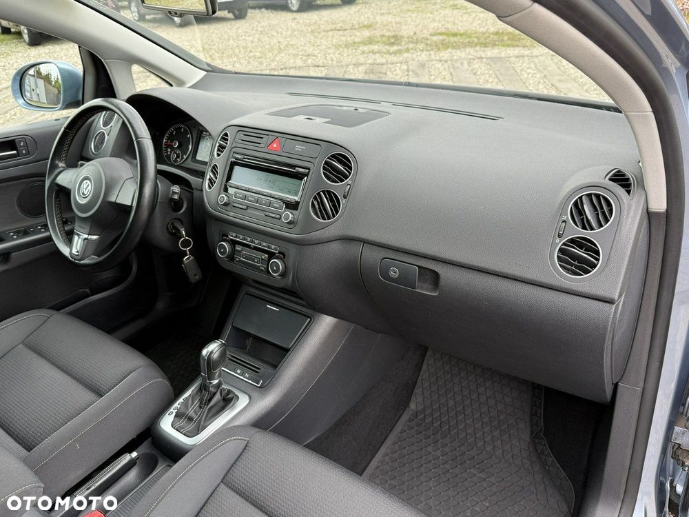 Volkswagen Golf Plus - 37