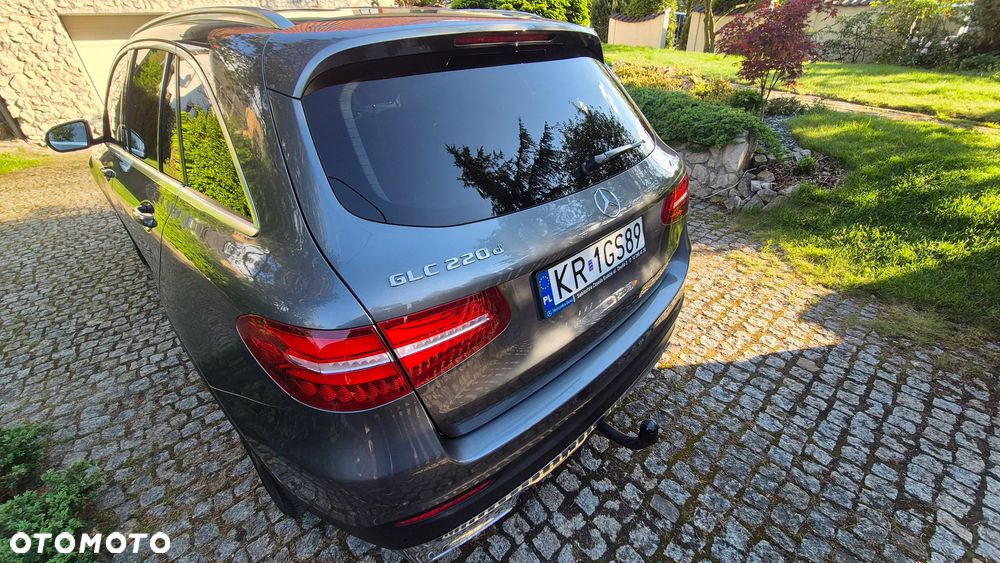 Mercedes-Benz GLC - 13