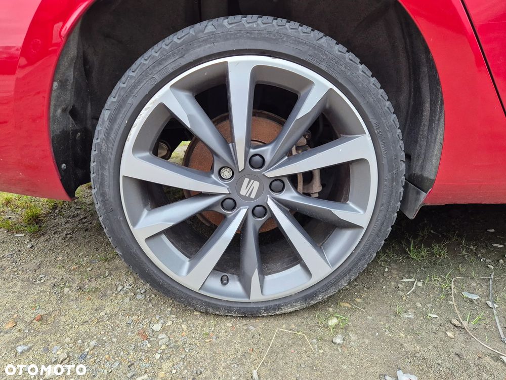 Seat Leon Sportstourer 1.4 e-Hybrid DSG FR - 21