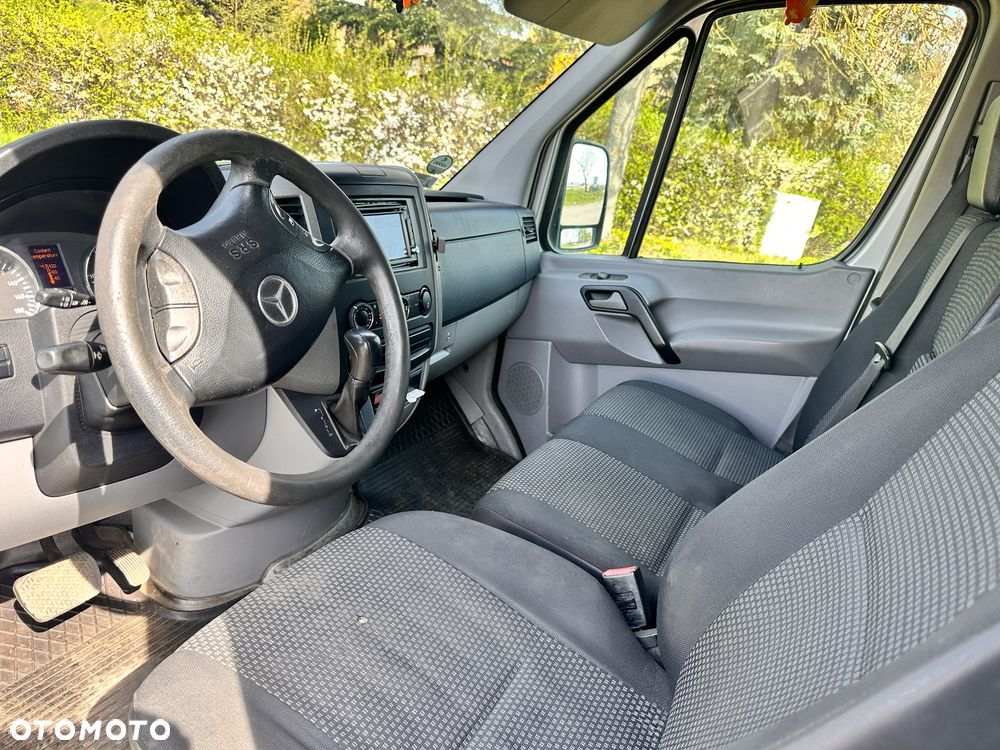 Mercedes-Benz Sprinter 906 - 11