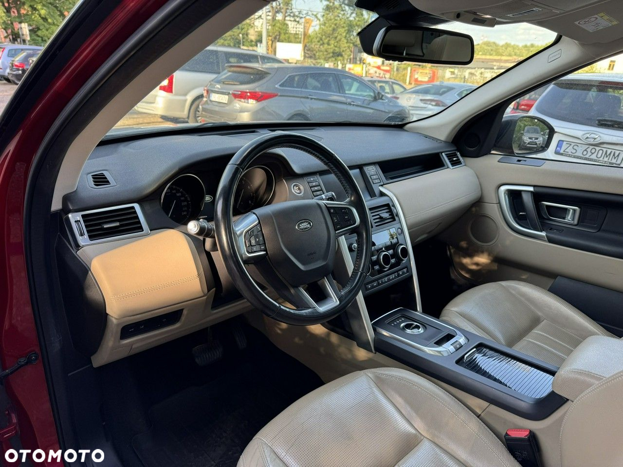Land Rover Discovery Sport - 25