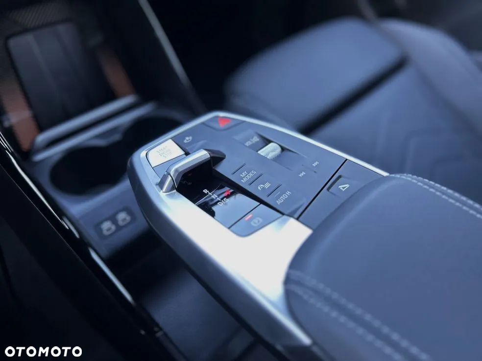 BMW Seria 2 223 xDrive mHEV - 29