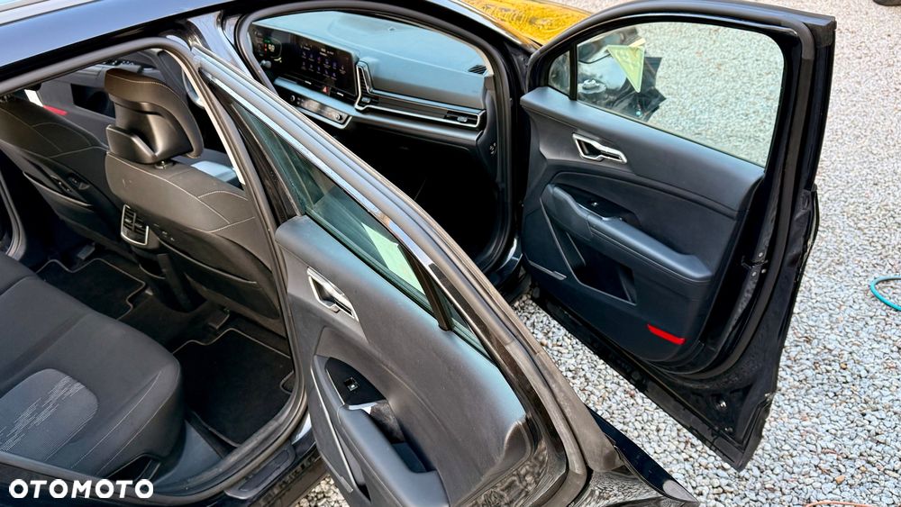 Kia Sportage 1.6 T-GDI PHEV Business Line 4WD - 34