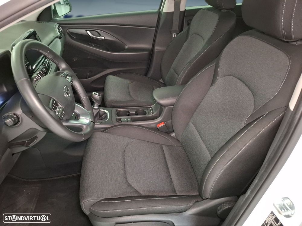 Hyundai i30 1.0 T-GDI Style Plus - 11