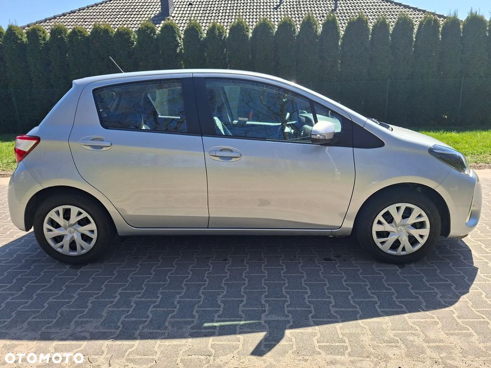 Toyota Yaris 1.5 Active - 4
