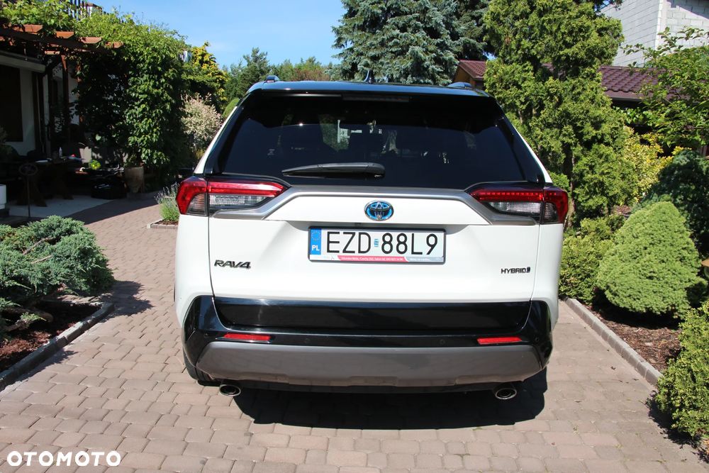 Toyota RAV4 Hybrid Selection 4x4 - 5