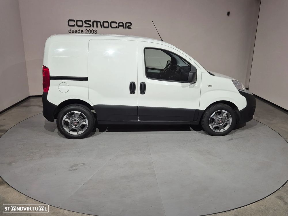 Fiat Fiorino 1.3 M-jet Adventure - 9