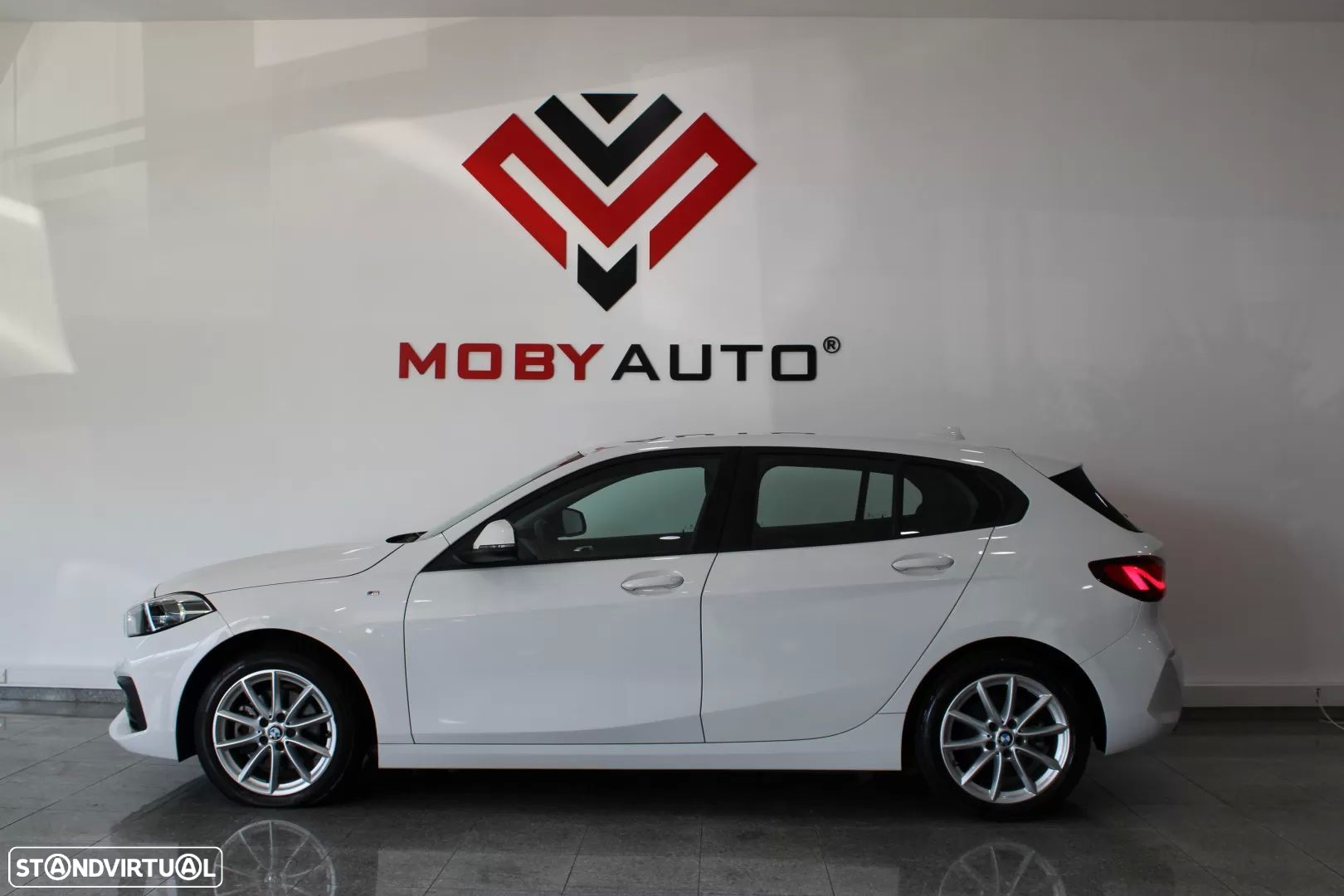 BMW 116 d Advantage Auto - 5