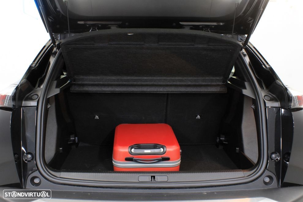 Peugeot 2008 1.2 PureTech Active Pack - 48