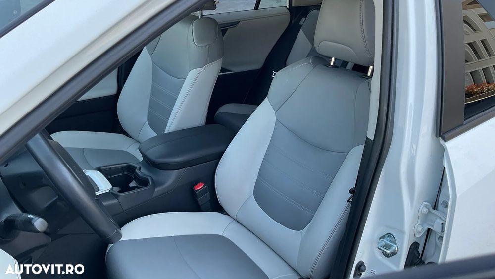Toyota RAV4 2.5 VVT-iE 4x4 Luxury - 27
