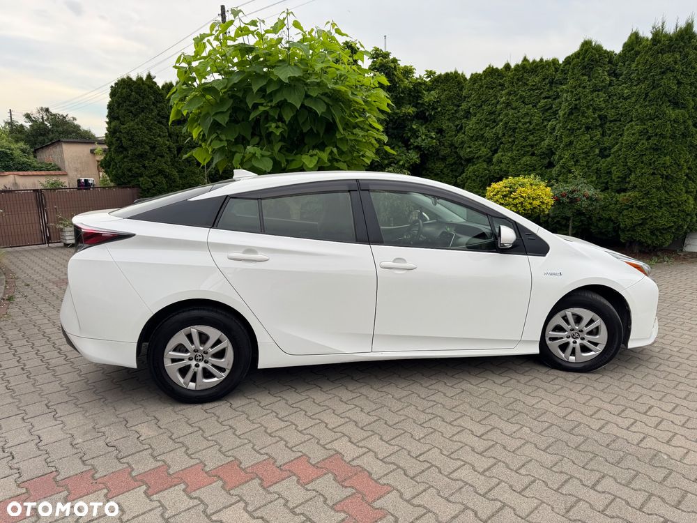 Toyota Prius Hybrid Comfort - 10