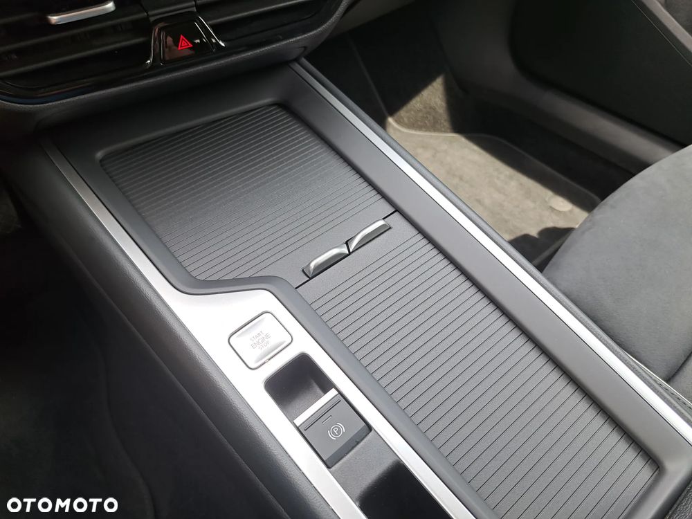 Volkswagen Passat 2.0 TDI EVO Business DSG - 25