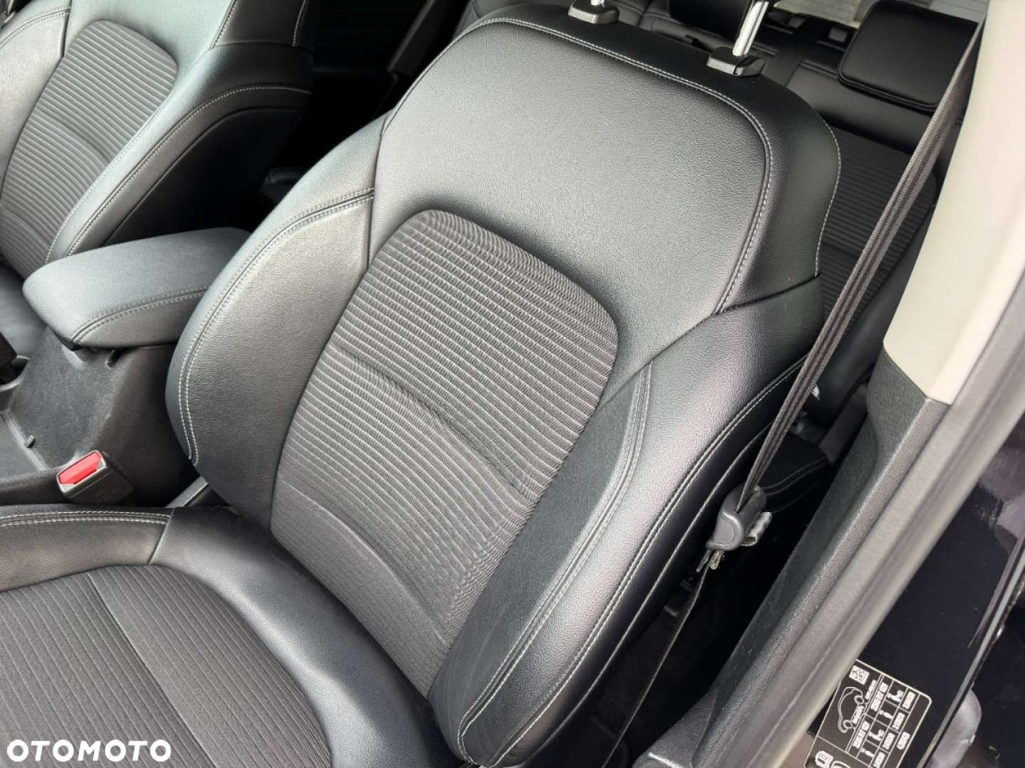 Ford Kuga 2.0 EcoBlue AWD Titanium X - 33
