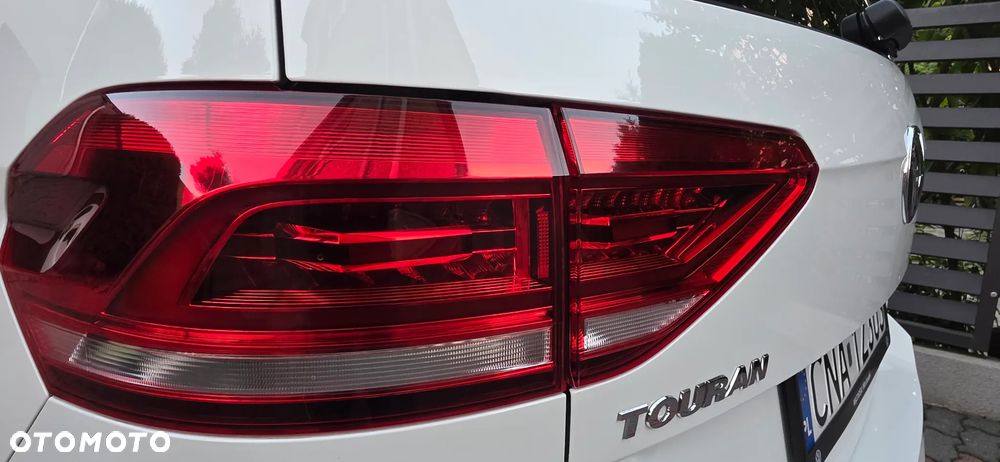 Volkswagen Touran - 5