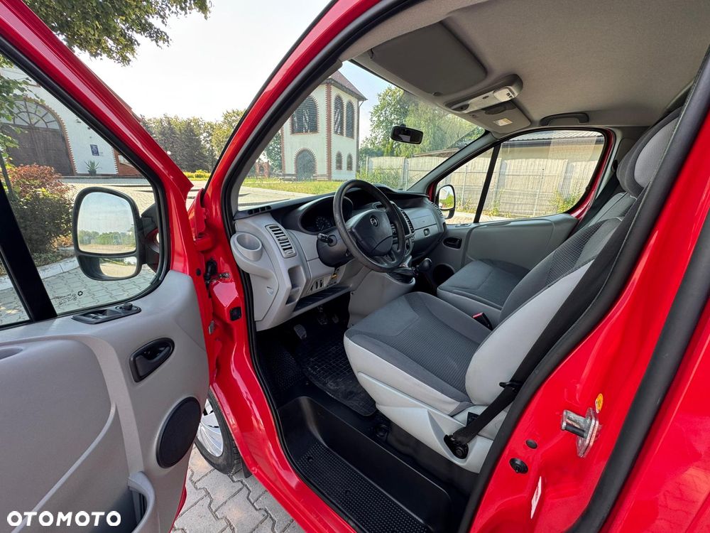 Opel Vivaro - 6