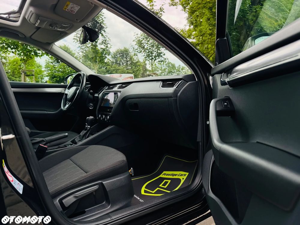 Skoda Octavia 1.6 TDI DSG Premium Edition - 37
