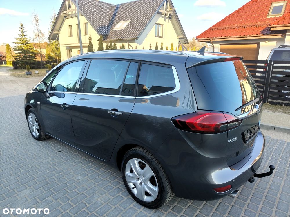 Opel Zafira 2.0 CDTI Cosmo - 4