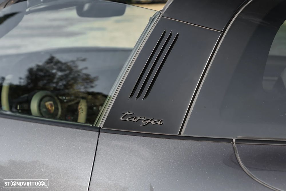 Porsche 911 (992) Targa 4 GTS - 11