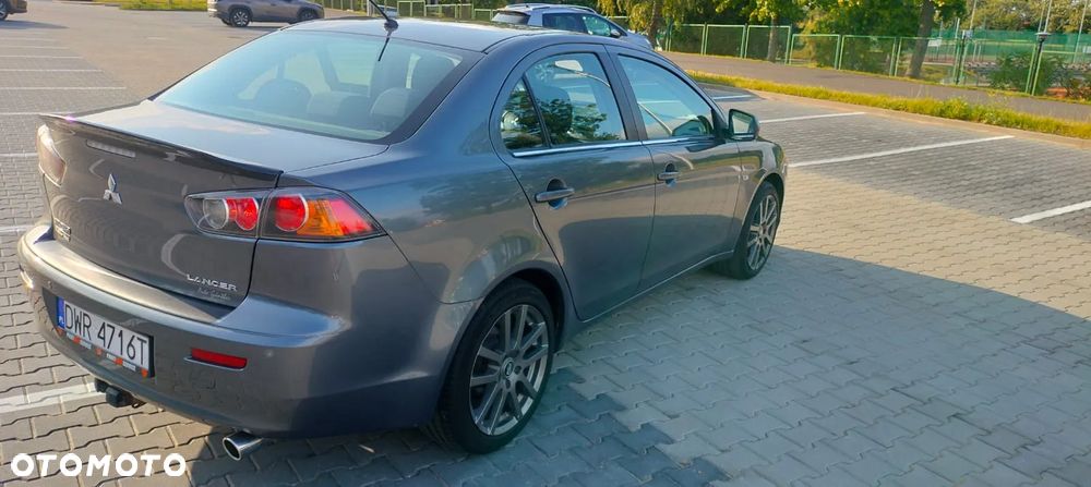 Mitsubishi Lancer - 14