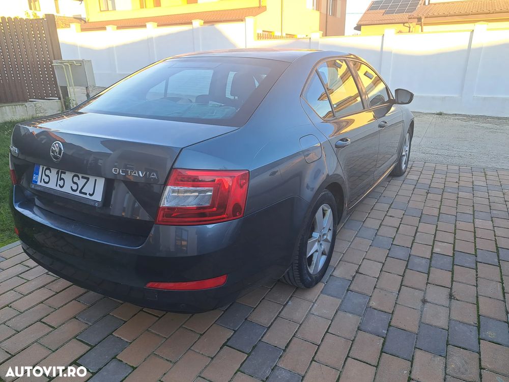 Skoda Octavia 1.6 TDI Active - 3