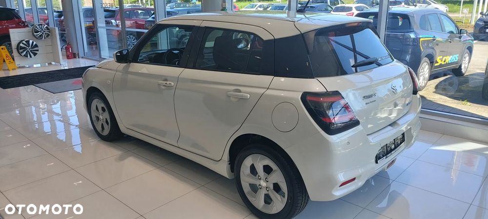 Suzuki Swift 1.2 Dualjet SHVS Premium Plus - 4