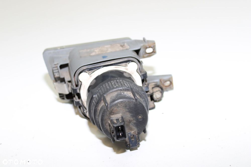 GOLF 3 VENTO HALOGEN PRAWY HELLA ORYGINAŁ SOCZEWKA - 3
