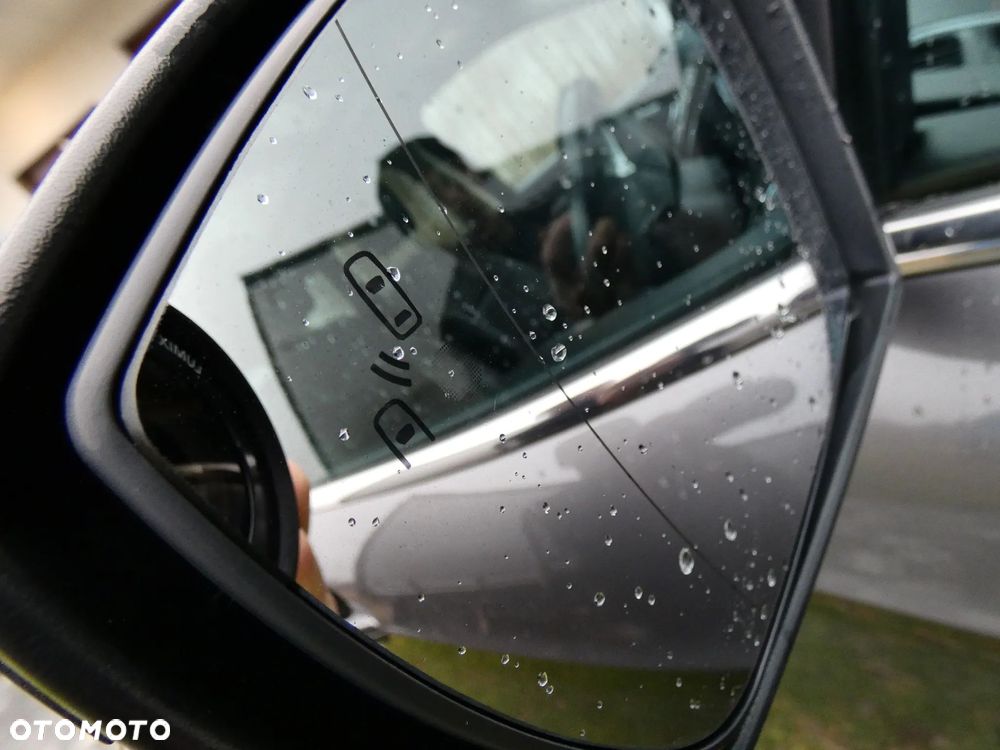 Ford Kuga 2.0 TDCi Individual MPS6 - 13