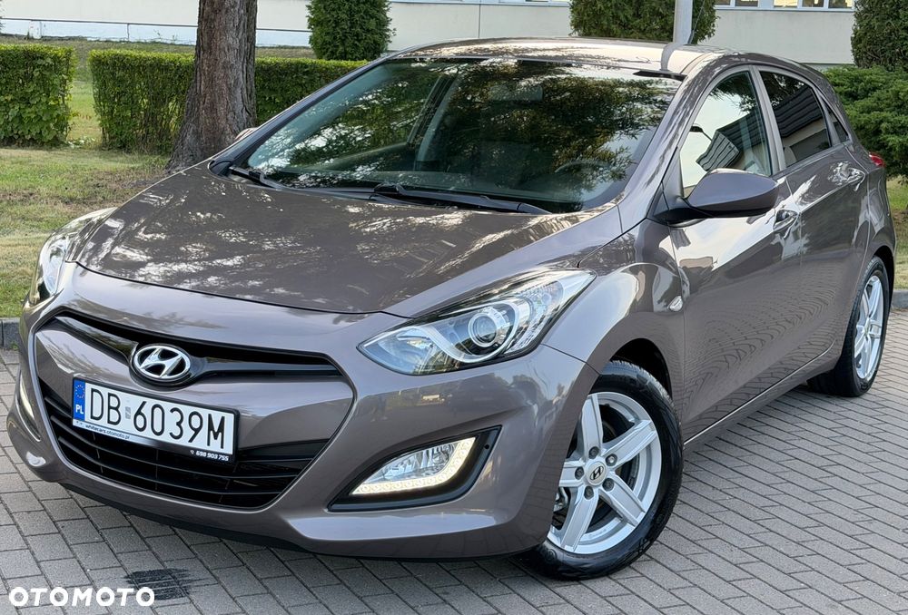 Hyundai i30 1.4 Fifa World Cup Edition - 10