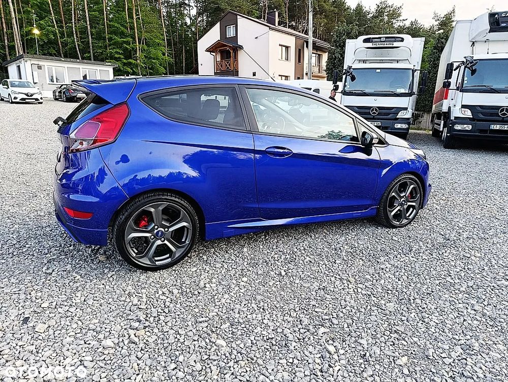 Ford Fiesta ST2 EU6 - 13