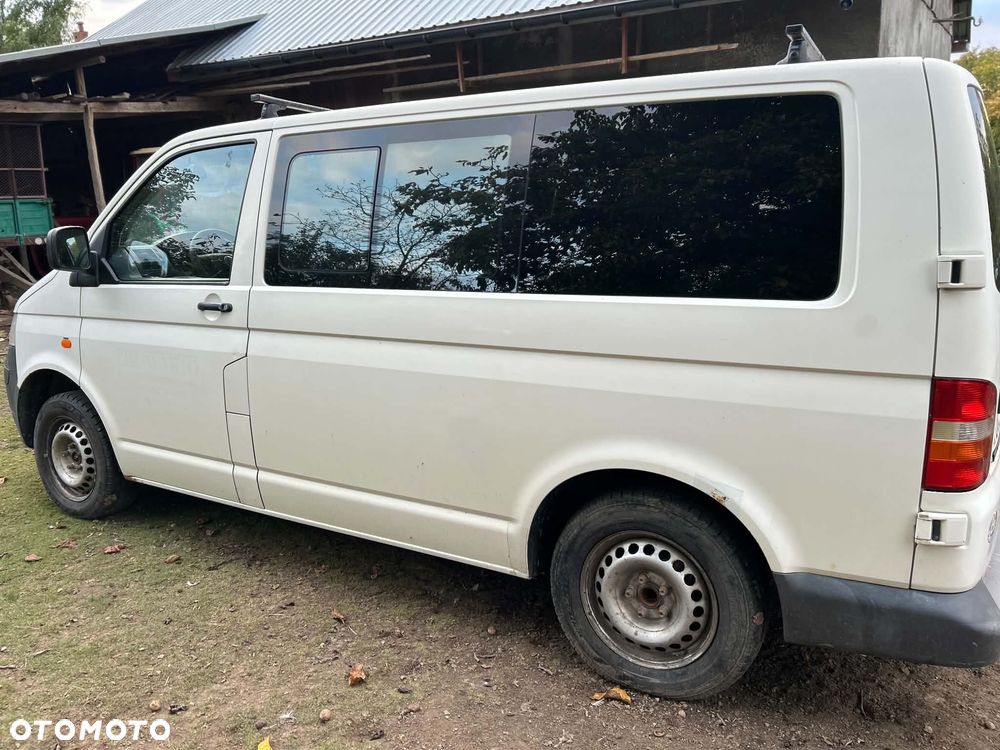 Volkswagen Transporter - 2