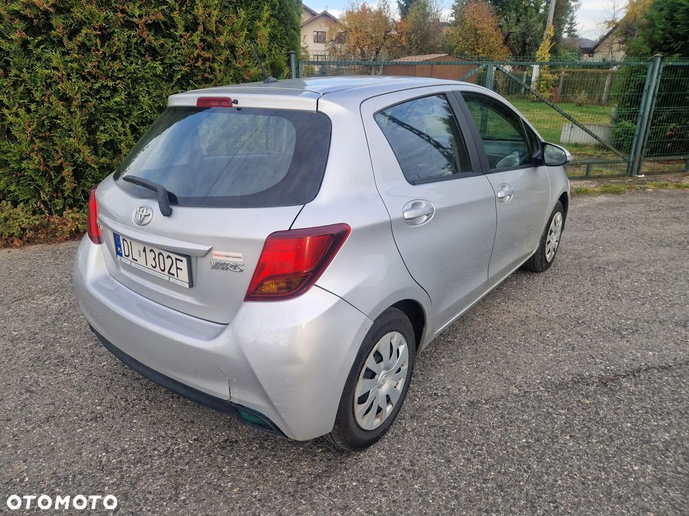 Toyota Yaris - 3
