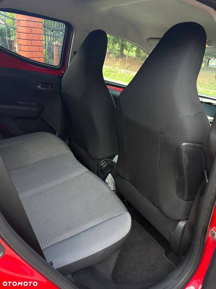 Toyota Aygo 1.0 VVT-i Color Edition - 15