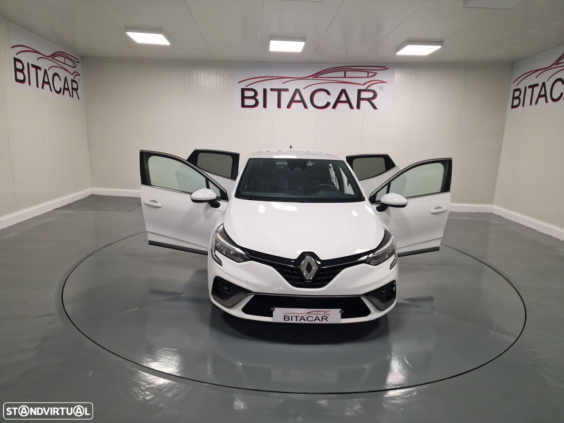 Renault Clio 1.5 Blue dCi RS Line - 10