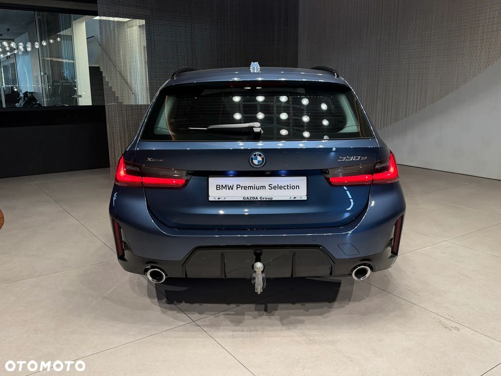 BMW Seria 3 330e xDrive M Sport sport - 23