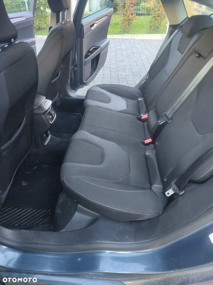 Ford Mondeo 2.0 TDCi Titanium PowerShift - 17