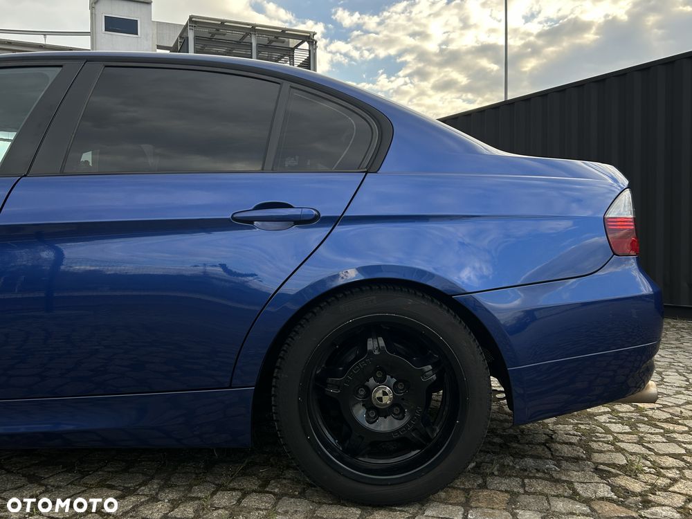 BMW Seria 3 - 26