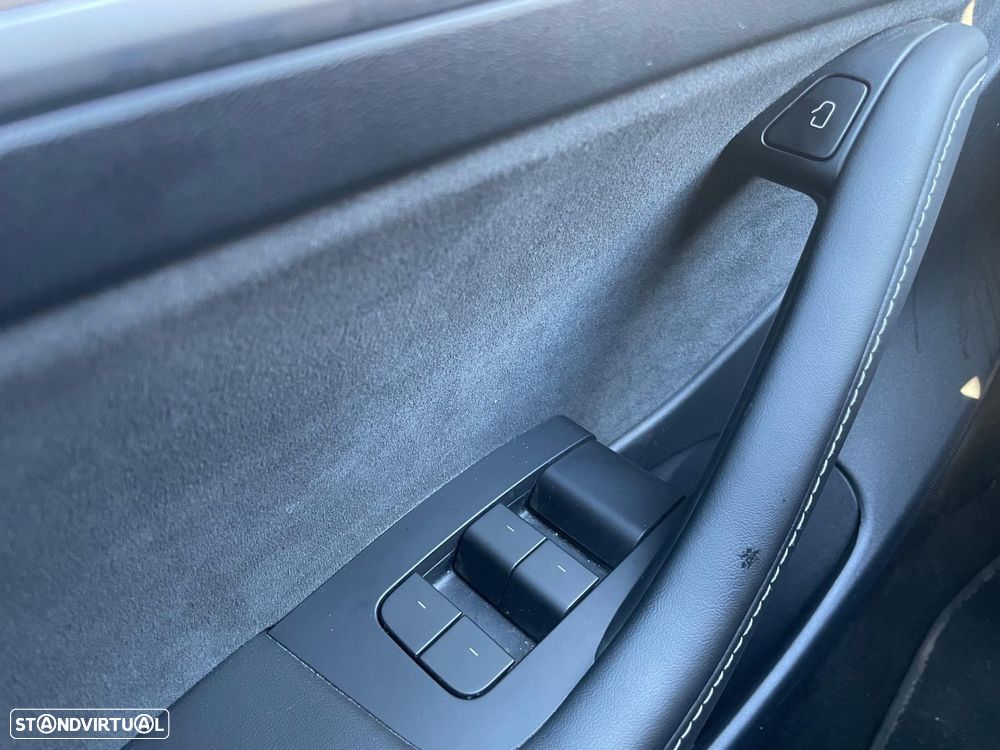 Tesla Model 3 Standard RWD Plus - 17