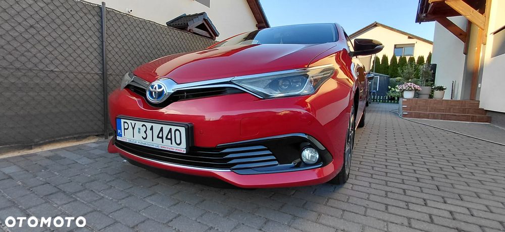 Toyota Auris Hybrid 135 Dynamic - 31