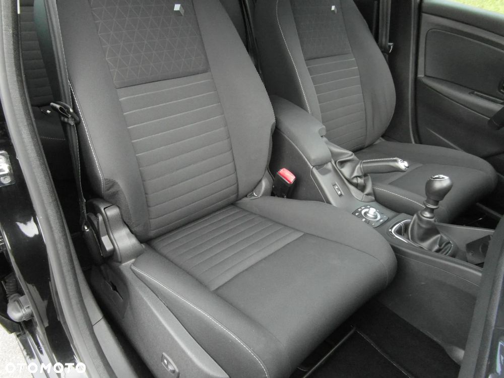 Renault Megane 1.6 16V 110 LIMITED - 20
